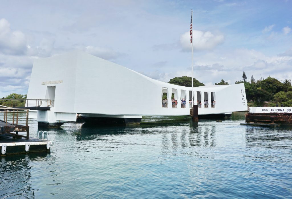 Best 7 day Hawaiian itinerary on Oahu -Arizona Memorial, Pearl Harbor