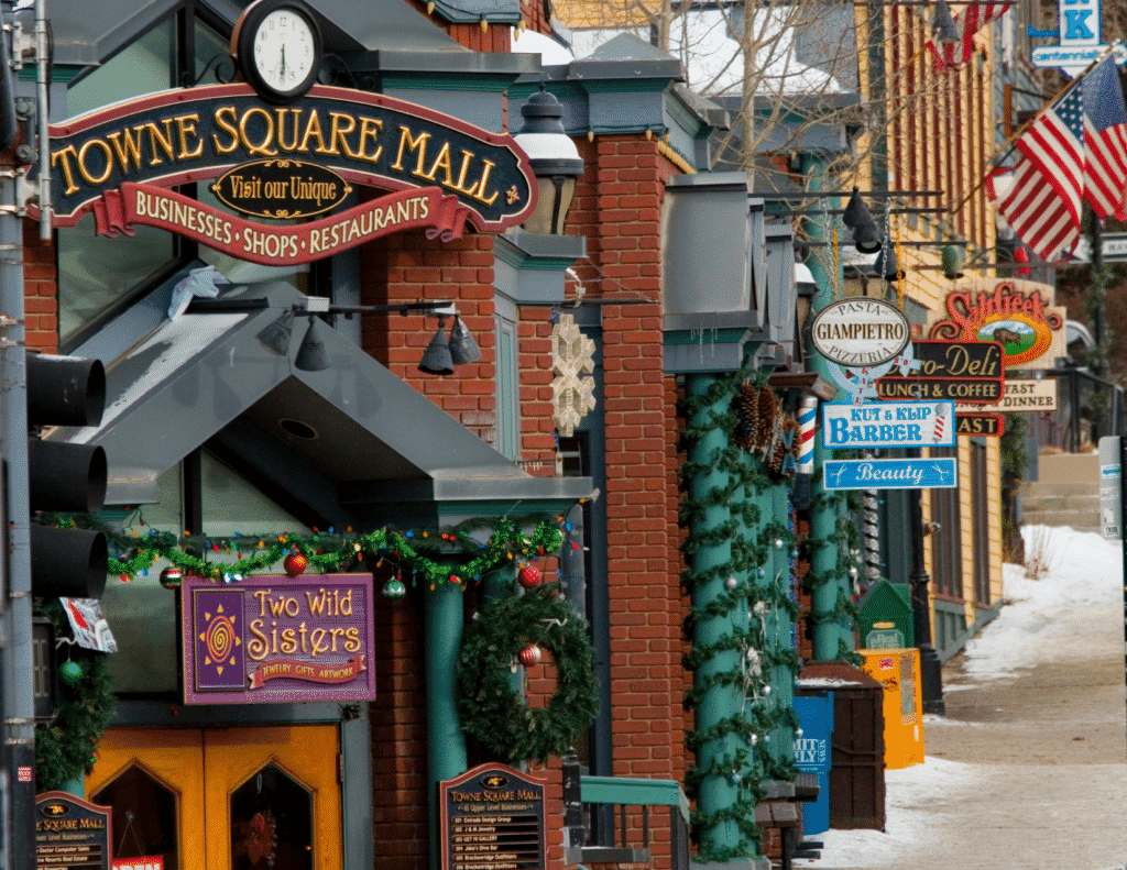 magical towns guaranteed holiday cheer, breckenridge