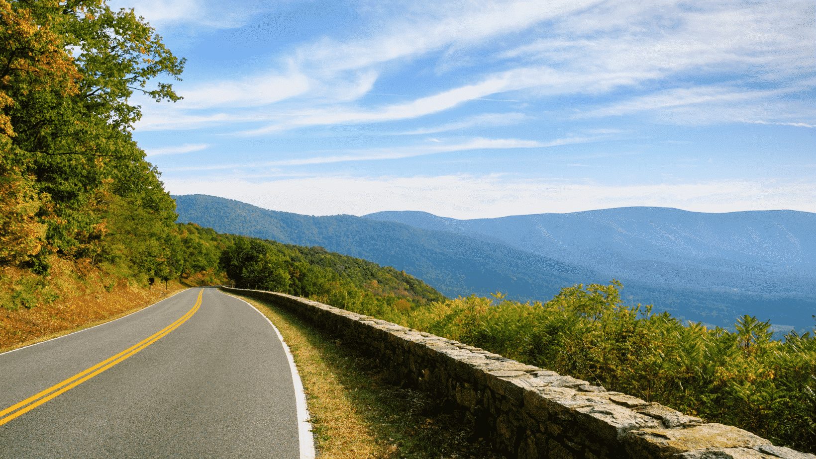 6 Incredible Ways to Explore Shenandoah National Park • The Traveling ...